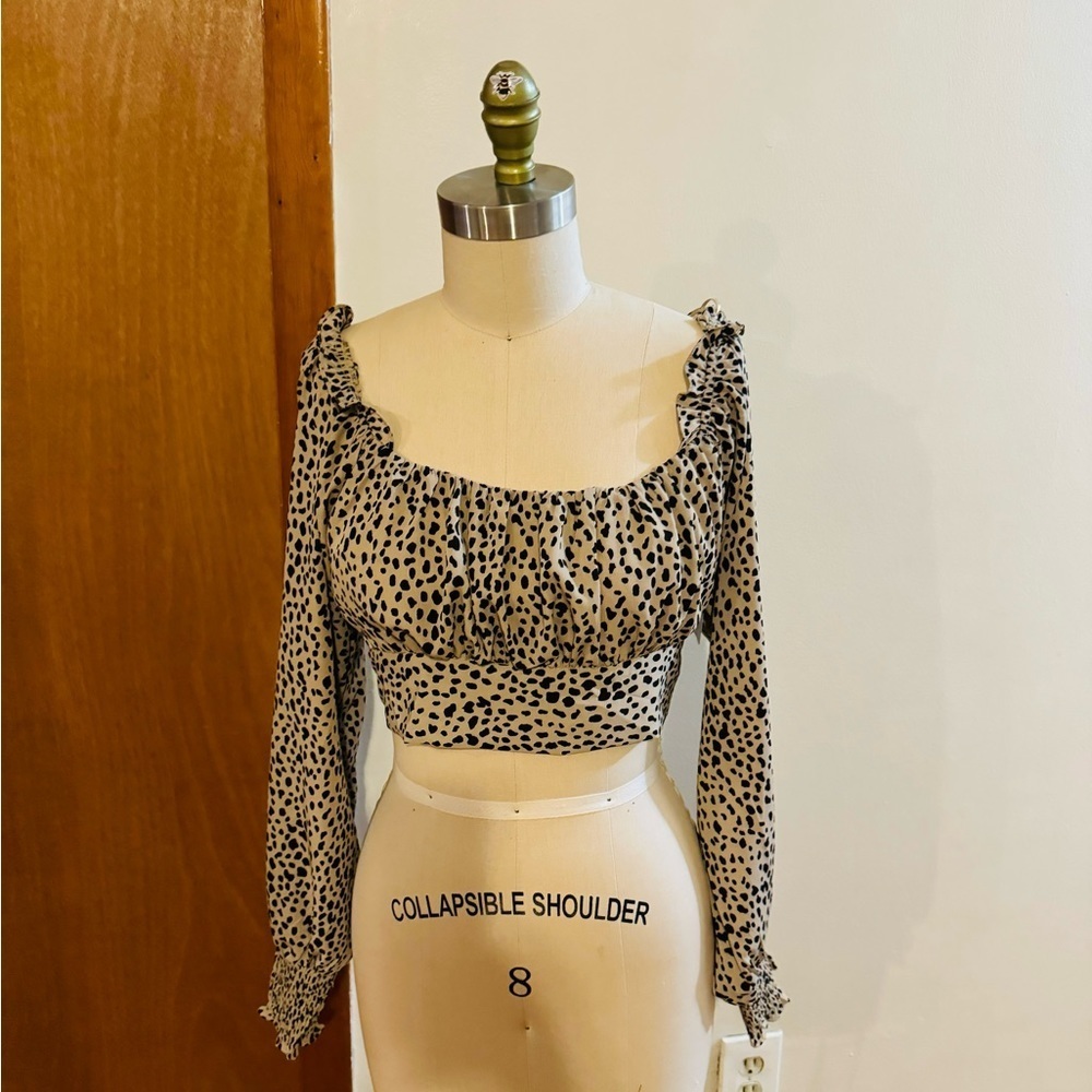 NWT ÍDEM DITO woman crop tops